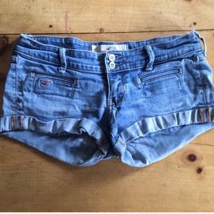 🌴size 1 hollister short shorts🌴